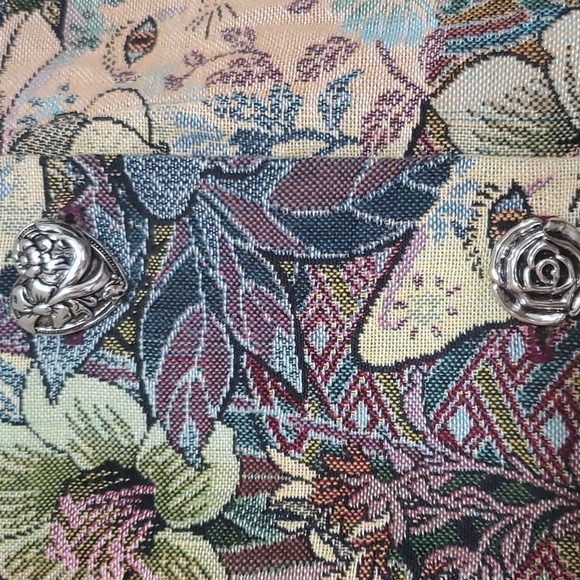 Skirt - Picture 3 of 6